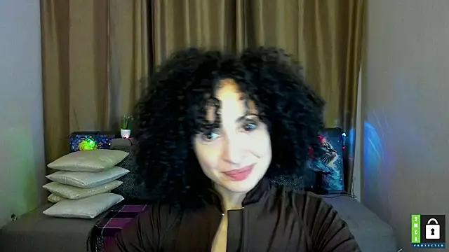 Arianasweety23 webcam