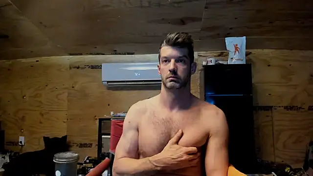 kenny_kyle (Ask my age) - naked 5 mins