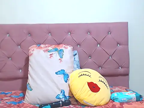 sharonbrown28 webcam