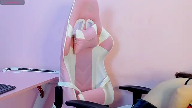 CharlotteMuller webcam