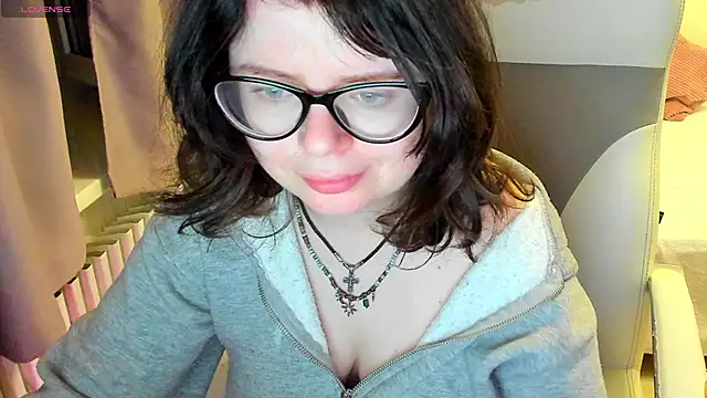 MilisaSweet777 webcam