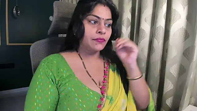 live sexcam Tarivishu23