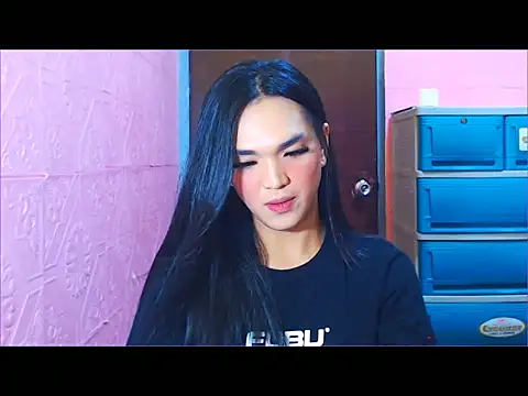 WONDERWOMAN2023 webcam