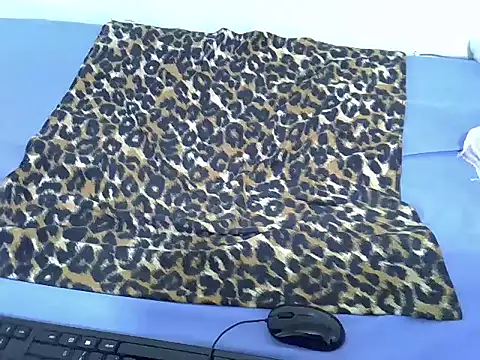 drowllie - Drowllie's free webcam - UK Sex Cams