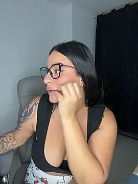 Emily_Kurth23 webcam