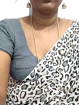 Tamil_Meera12 webcam