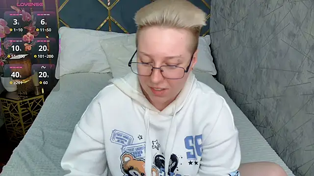 AlexandraGreen webcam