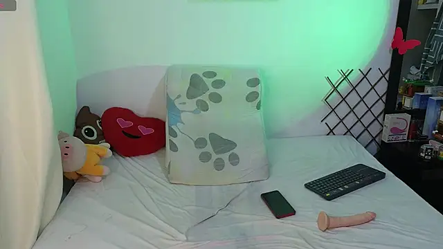 im_crissangel webcam