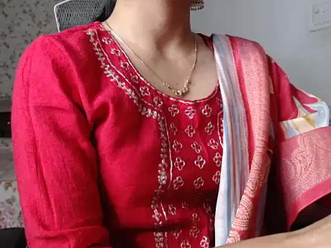 snow_white123 (F young) - Love Vibes :heart::heart: