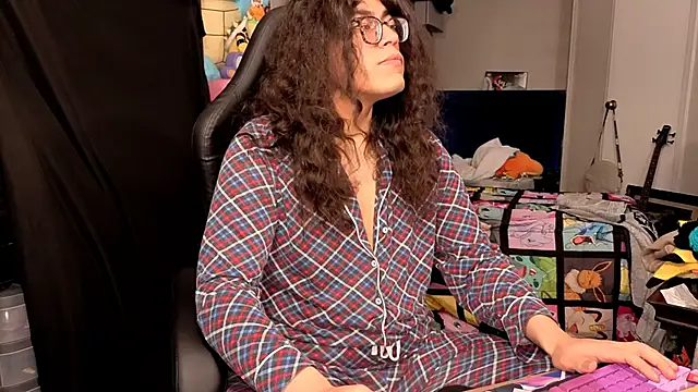 shinycherub - ShinyCherub's free webcam