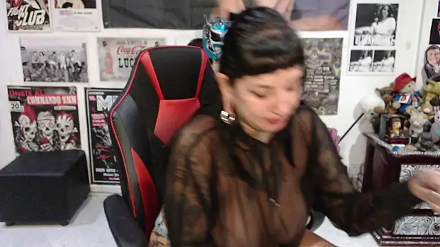 Rollyderolandia666 webcam