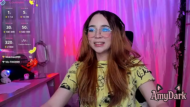 _AmyDark webcam