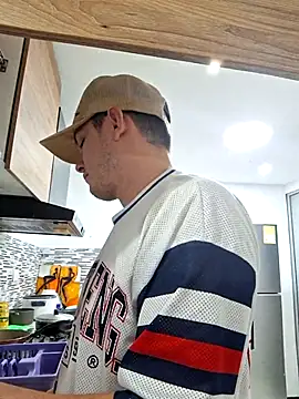 _Ottis_ live webcam from Colombia on Ufotopia – Live Cams & Video Chat