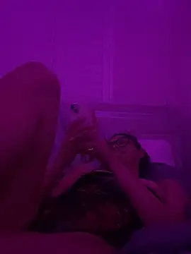 ThatBratCartier webcam