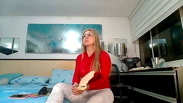 Mirianzapata_1 webcam