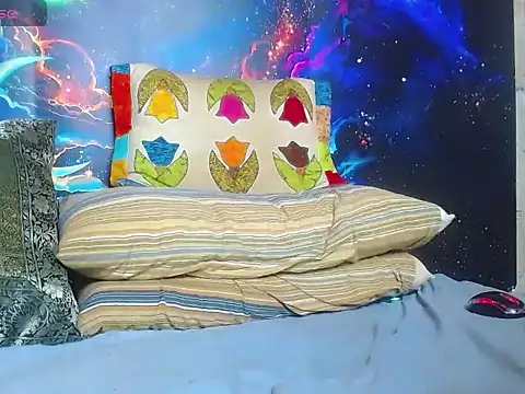 Clouer_glow16 webcam