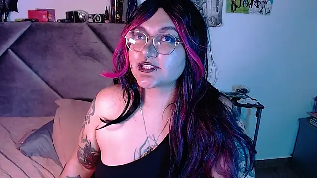 XxGreenGoodxX live cam screenshot female from Colombia on PornAJ – Adult Videos, Live Cams & Chat