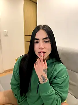tamy_xoo (F young) - rub pussy
