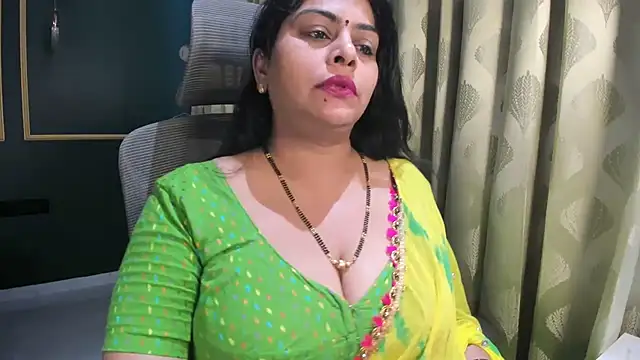 Trusted-Couple webcam