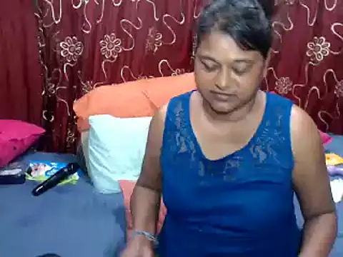 indian_glitter webcam