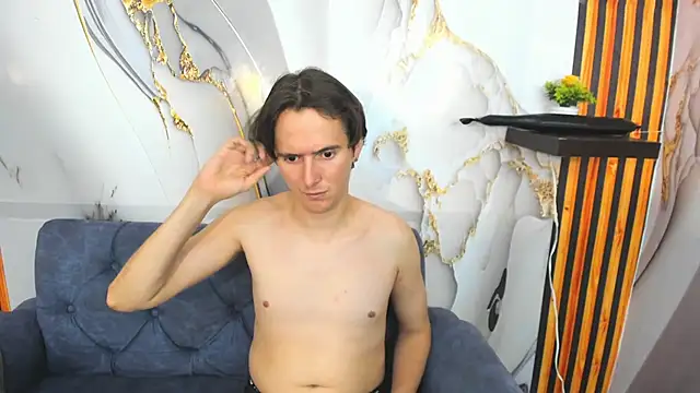 Aaron_LatinMen2 webcam