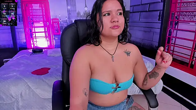 natasha_adams22 webcam