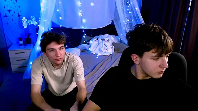 travis_wolf_ - Travis_wolf_'s free webcam - UK Sex Cams