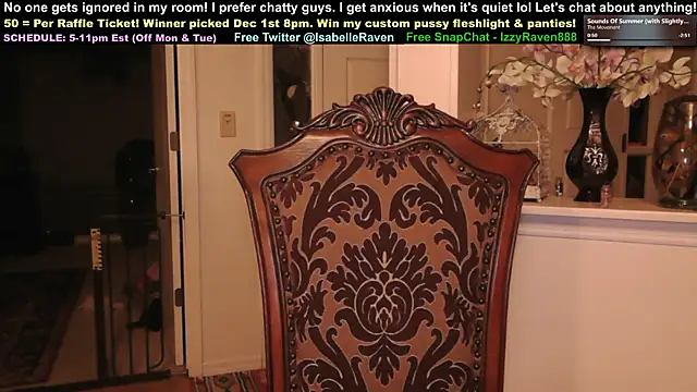 IsabelleRaven webcam