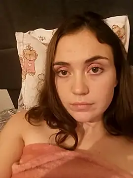 ncfyv_ncyuhv - Ncfyv_ncyuhv's free webcam