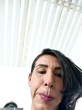 angye_trans (T milf) - Masturbation with milk