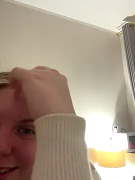 nallinee - Nallinee's free webcam - UK Sex Cams