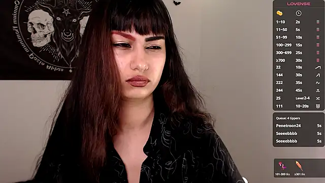 Little-Lucifer webcam