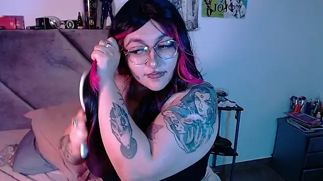 XxGreenGoodxX webcam