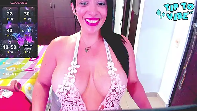 stripper porn Hugetits90xxx