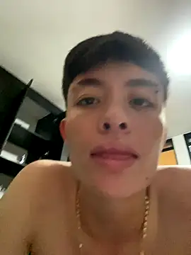 nico_18x webcam