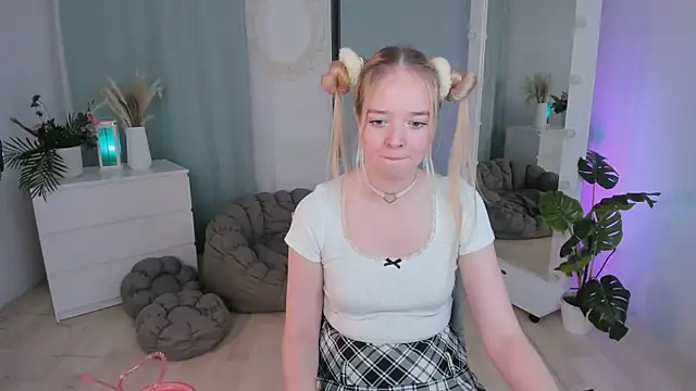 BellaMontgomery webcam