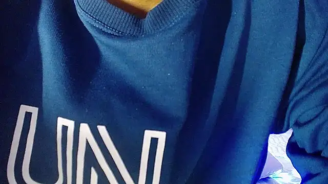 Denzo_cornell1 live webcam from Colombia on Ufotopia – Live Cams & Video Chat