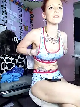 Purple2StayThnxx live webcam from United States on Ufotopia – Live Cams & Video Chat