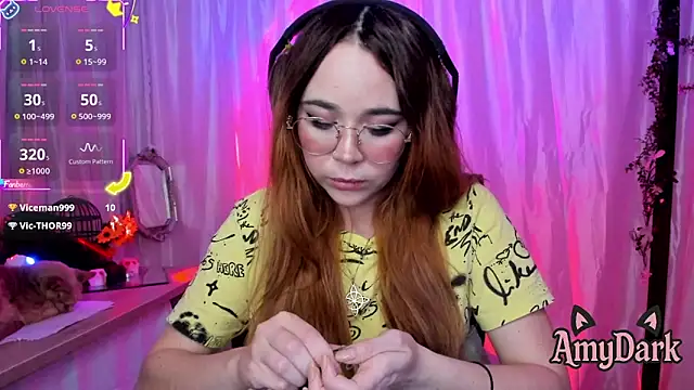 _AmyDark webcam