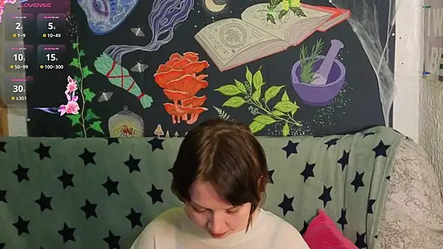 ReincarnatedAngel webcam