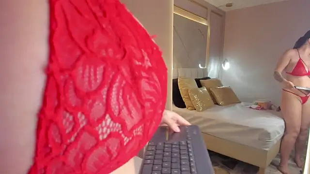 VioletaMaddox webcam