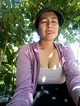 upskirt cam 2HotAsain4u