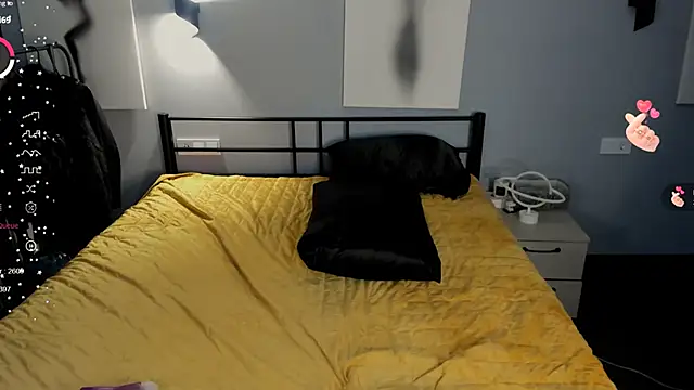 Lisa__Johnson webcam