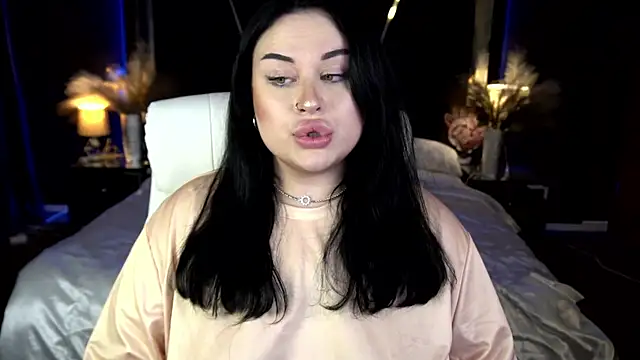 SerahMirabeli webcam