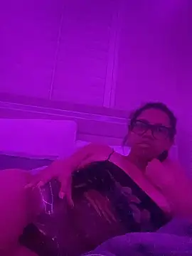 ThatBratCartier webcam