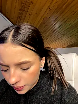 Sofia18_pinkk webcam