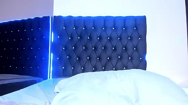 private sex webcam AngelynaW