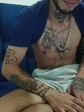 Tattoboy19cm webcam