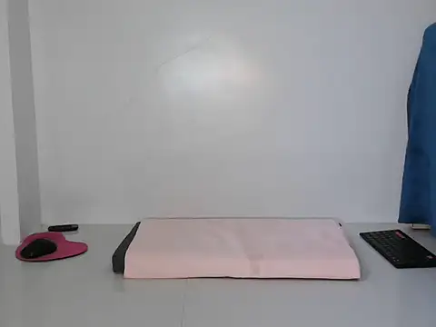 Islandarkgirl webcam