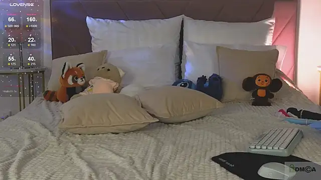 Nicole_Broown_ webcam